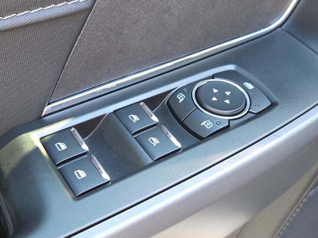 New 2025 White Ford XLT image 19