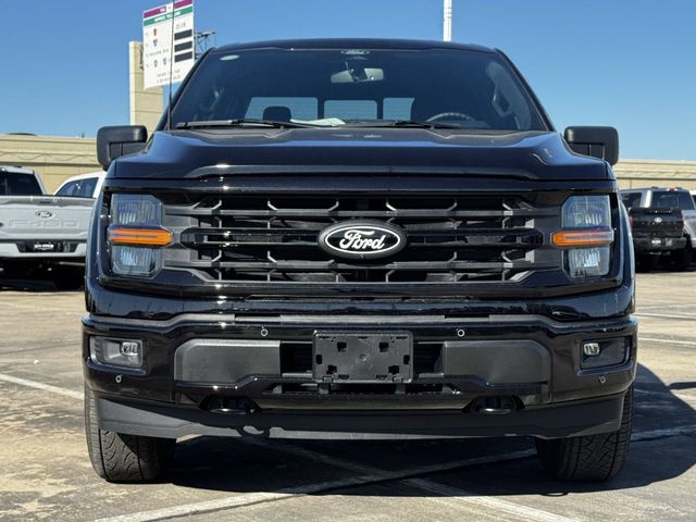 New 2026 Black Ford XLT image 4