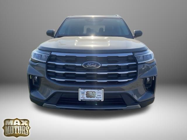 2025 Ford Explorer Active 2