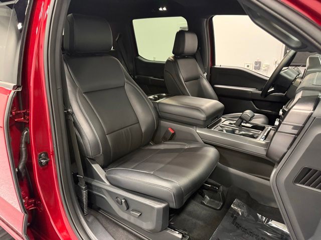 Used 2026 Red Ford Lariat image 29