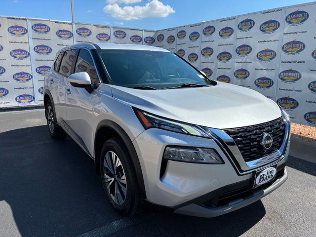 Brilliant Silver Metallic 2022 Nissan Rogue SUV / Crossover Front-Wheel Drive Continuously Variable Transmission