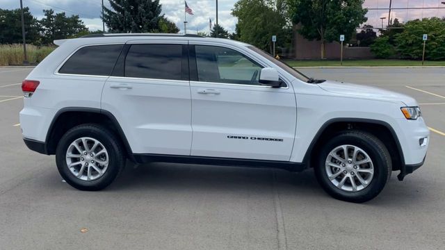 2021 Jeep Grand Cherokee  9