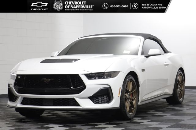Oxford White 2026 Ford Mustang Convertible Rear-Wheel Drive Automatic
