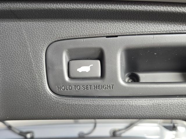2024 Honda CR-V LX - Photo 25