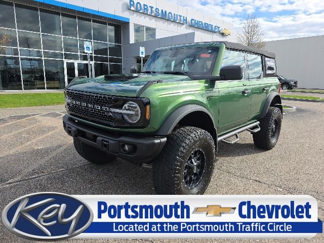 Green Metallic 2022 Ford Bronco SUV / Crossover Four-Wheel Drive Automatic