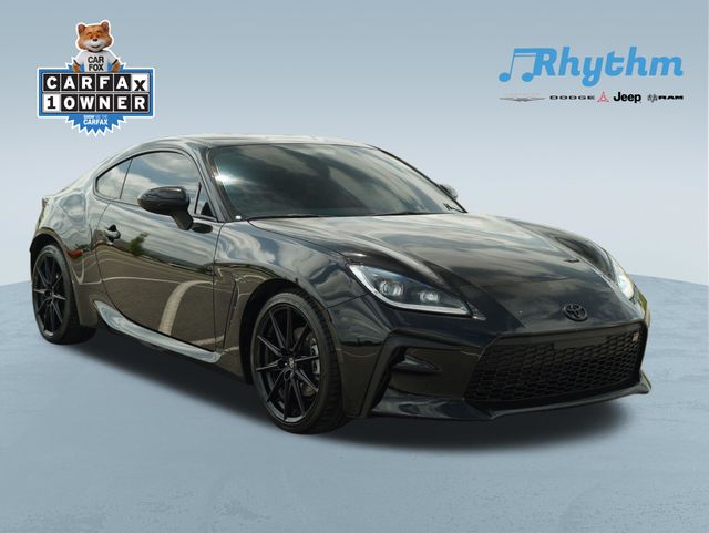 Raven 2024 Toyota GR86 Premium RWD Coupe Rear-Wheel Drive 6-Speed Manual