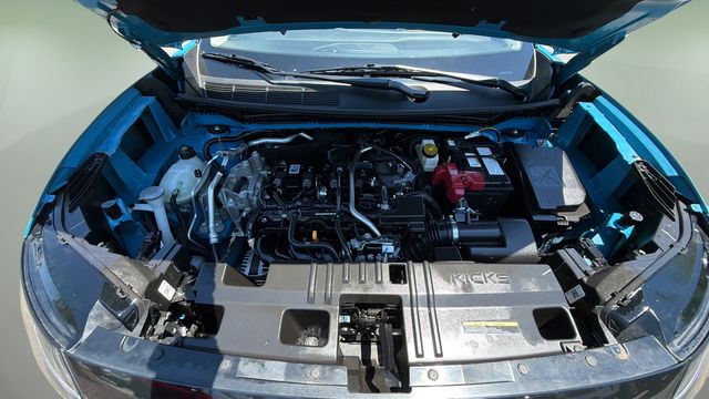 Used 2025 White Nissan SR image 32