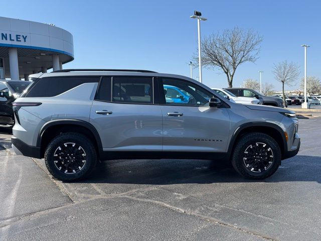new 2026 Chevrolet Traverse car, priced at $53,620