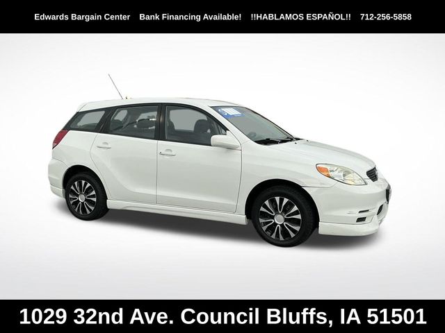 White 2004 Toyota Matrix Hatchback All-Wheel Drive 4-Speed Automatic Overdrive