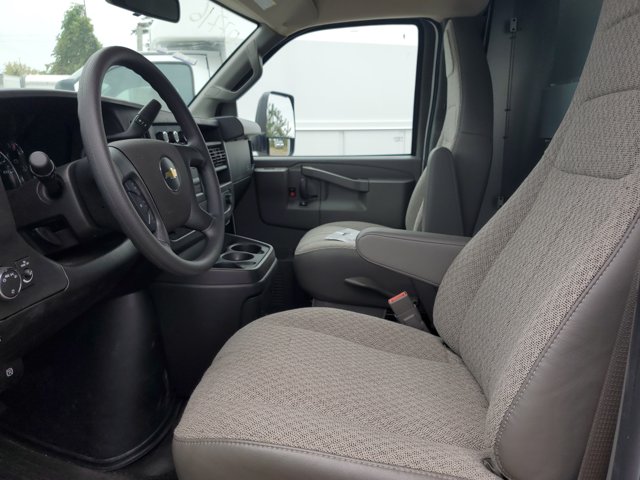 2026 Chevrolet Express 4500 DRW RWD Box Van for sale #TN007716 - photo 5