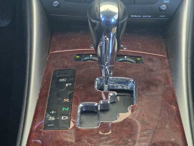 Used 2008  Lexus 250 image 13