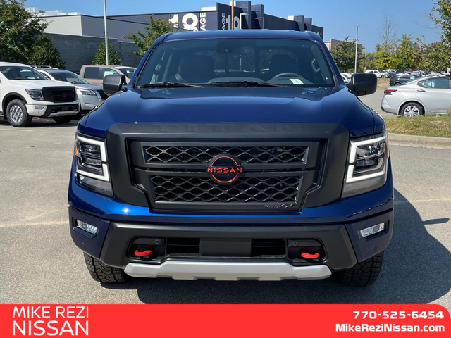 2024 Nissan Titan PRO-4X 6