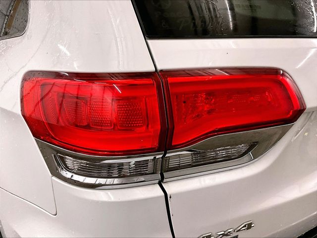 2014 Jeep Grand Cherokee Limited White at Carlisle Cadillac Buick GMC
