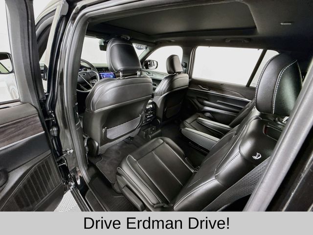 Used 2025 Jeep Grand Cherokee L SUV