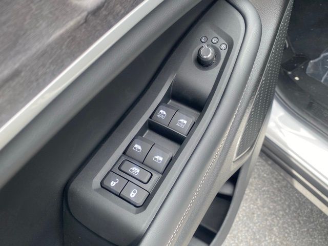 new 2025 Jeep Grand Cherokee L car, priced at $44,545