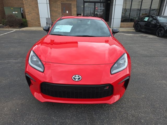 New 2026  Toyota Base image 2