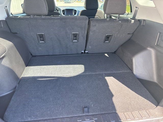 2024 GMC Terrain SLE photo