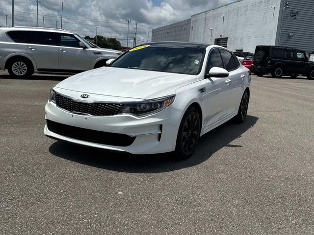 Used 2018 White Kia EX image 9