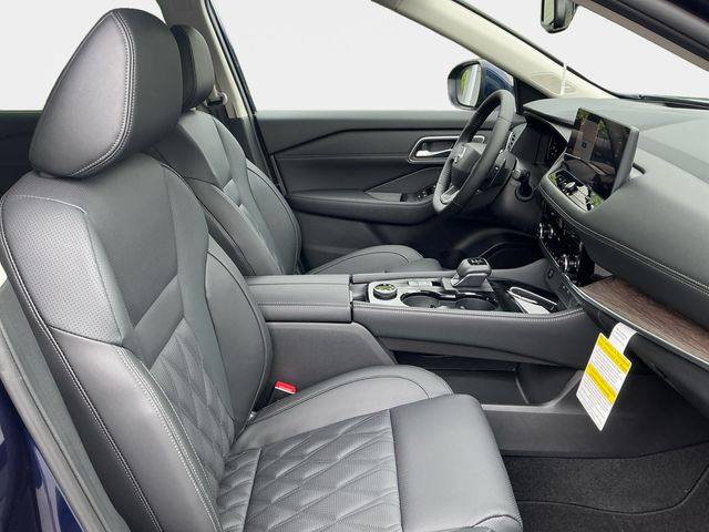 NissanRogue17