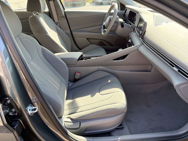 New 2026 Gray Hyundai SEL Sport image 27
