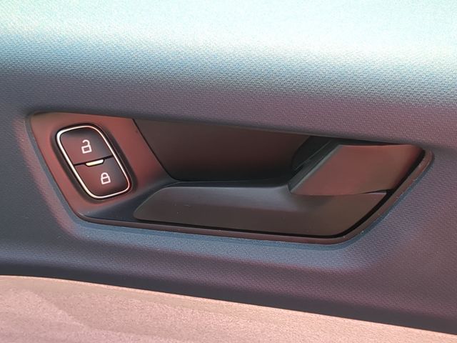 New 2026 Azure Gray Metallic Tri-Coat Ford XLT image 42