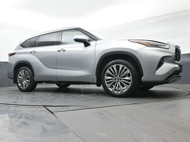 2024 Toyota Highlander Hybrid Platinum 42