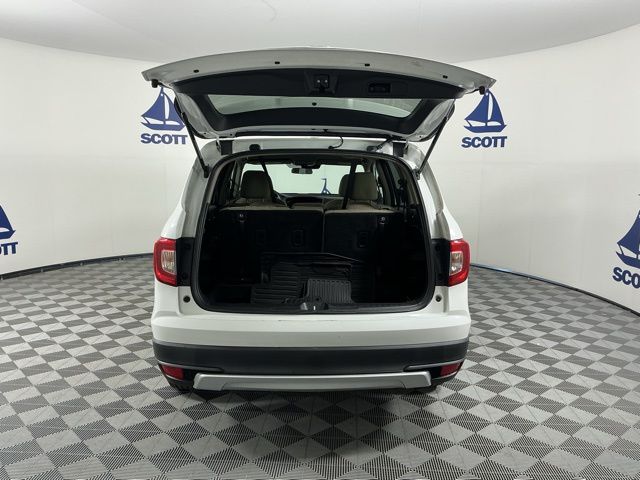 used 2021 Honda Pilot car, priced at $23,989