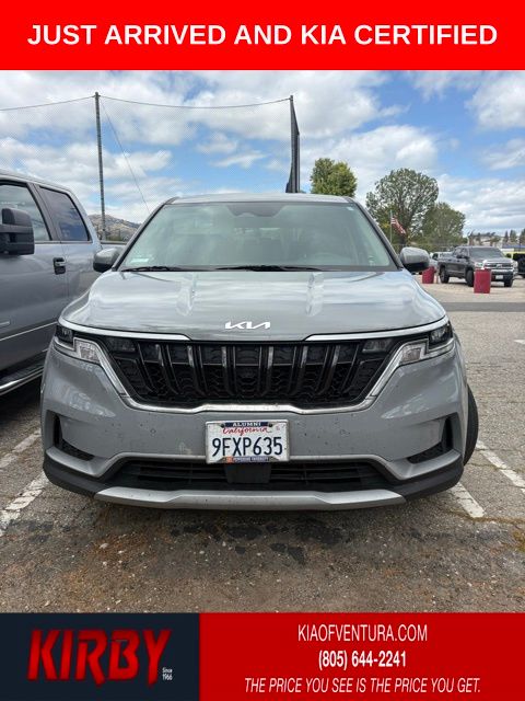 used 2023 Kia Carnival Ventura