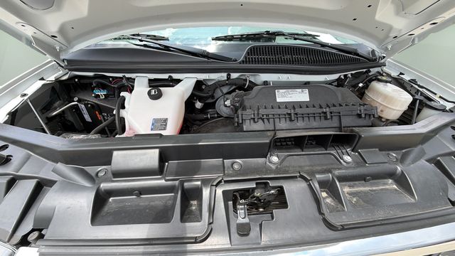Used 2025 White GMC Work Van image 33
