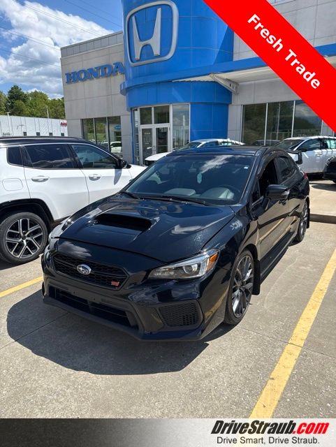 2018 Subaru WRX STI AWD Negro (Crystal Black Silica) Sedán Tracción en las cuatro ruedas 6 velocidades Manual