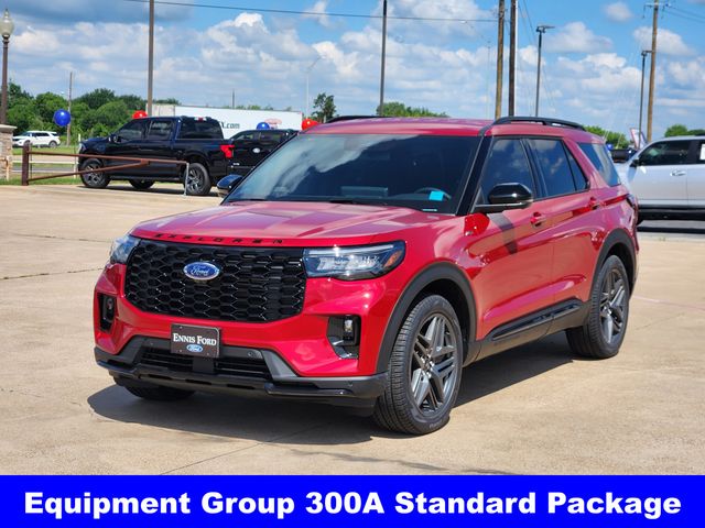 2025 Ford Explorer ST-Line photo