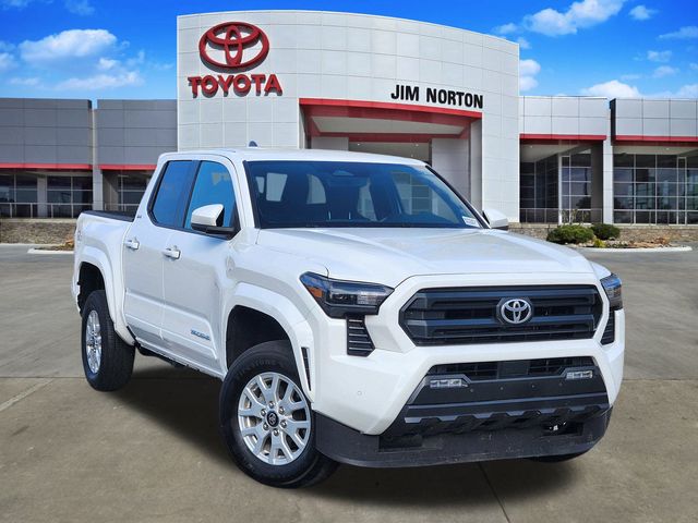 2024 Toyota Tacoma SR5's photo