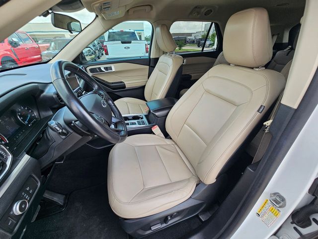 Used 2020 White Ford XLT image 14