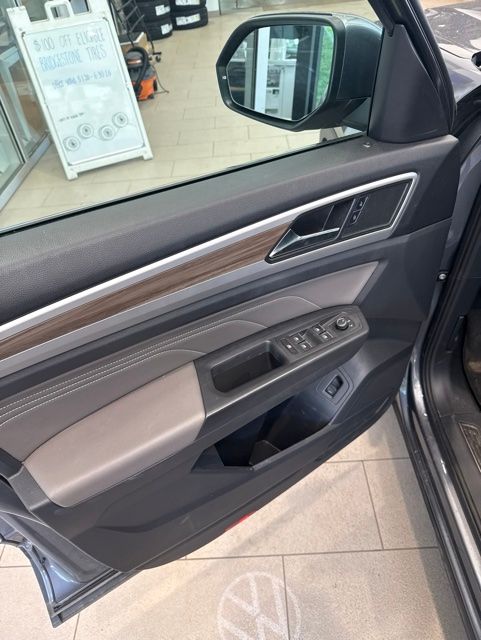 2023 Volkswagen Atlas 2.0T SEL Gray at Sutliff Volkswagen