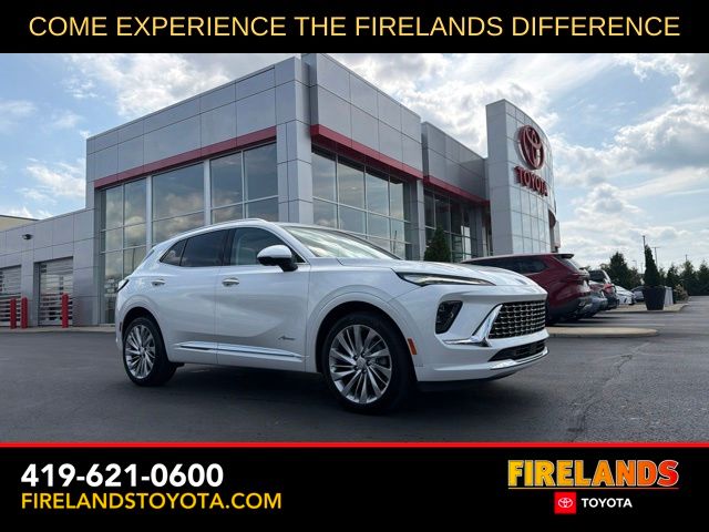 White Frost Tricoat 2025 Buick Envision SUV / Crossover All-Wheel Drive 9-Speed Automatic