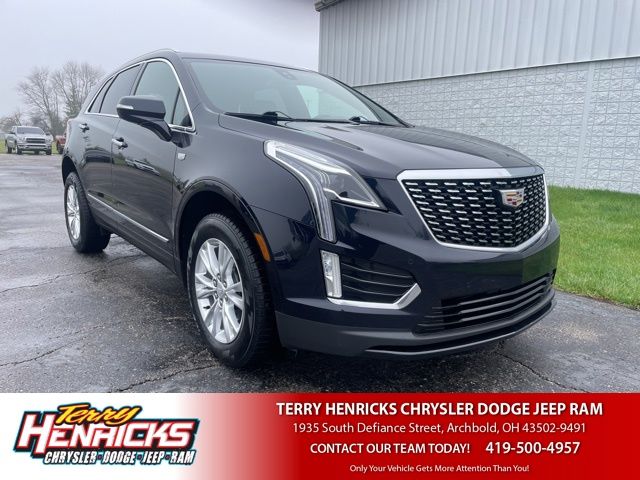 Dark Moon Blue Metallic 2022 Cadillac XT5 Luxury AWD SUV / Crossover Four-Wheel Drive 9-Speed Automatic