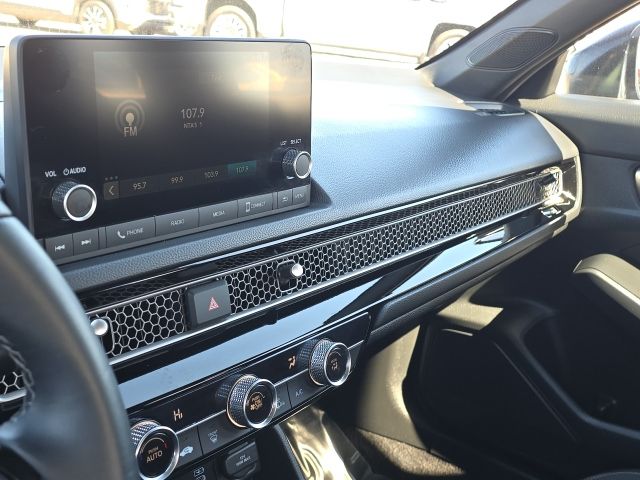 2025 Honda Civic Sport:B02130