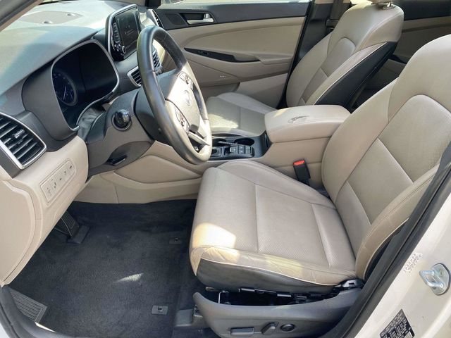 2019 Dazzling White Hyundai Tucson Ultimate FWD SUV