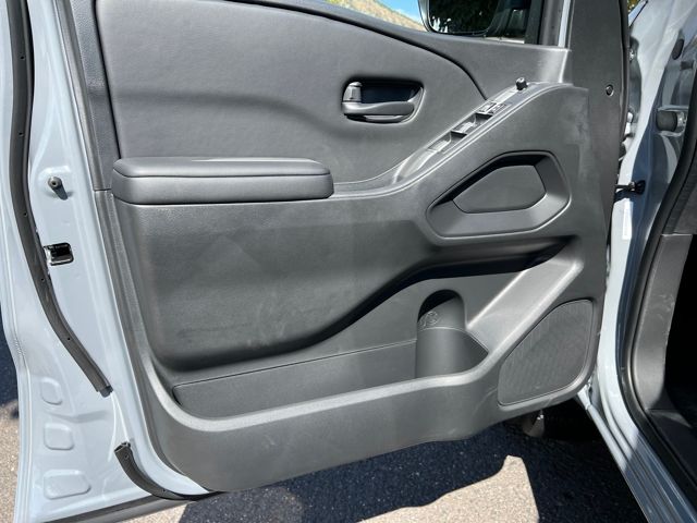 2026 Nissan Frontier SV - Photo 11