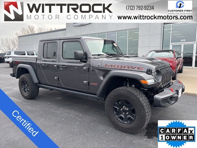 Gray (Granite Crystal Metallic Clearcoat) 2022 Jeep Gladiator Mojave Crew Cab 4WD Pickup Truck Four-Wheel Drive 8-Speed Automatic