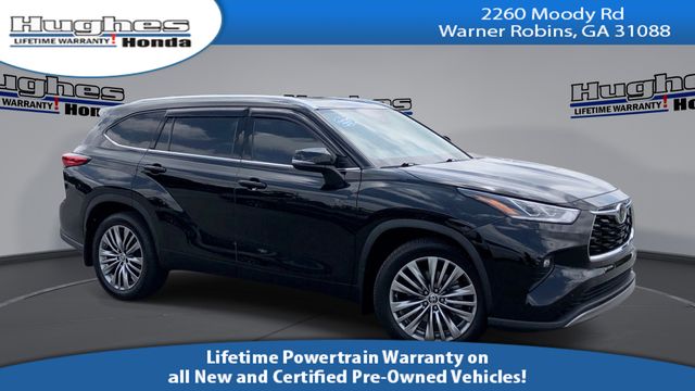 used 2022 Toyota Highlander car, priced at $39,819