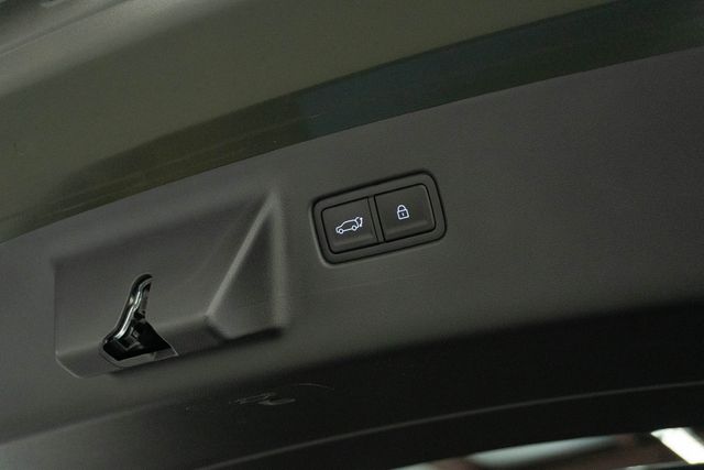 Used 2025 Hyundai Santa Fe SUV