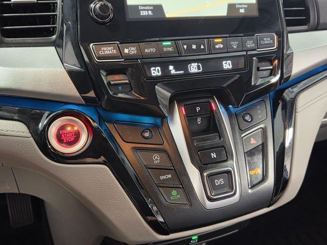 Used 2023  Honda Touring image 30