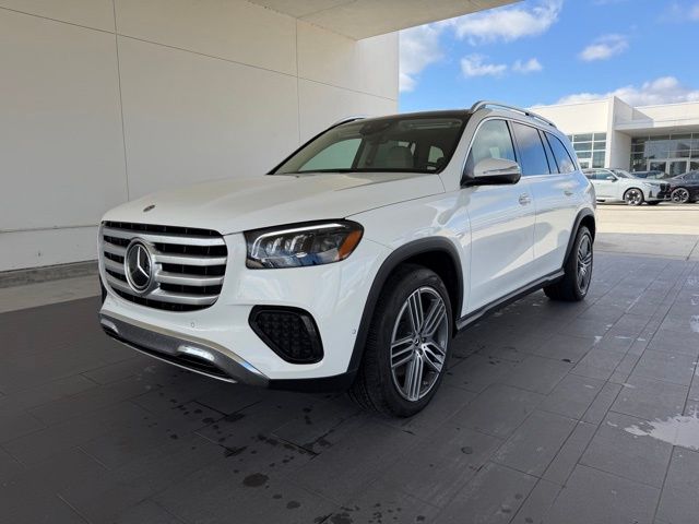 2024 Mercedes-Benz GLS Base's photo