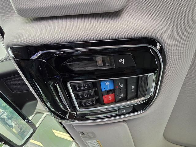 Used 2023 Jeep Grand Cherokee SUV