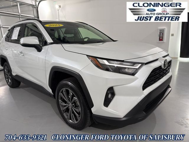 White (Wind Chill Pearl) 2025 Toyota RAV4 Hybrid XLE Premium AWD SUV / Crossover All-Wheel Drive Continuously Variable Transmission