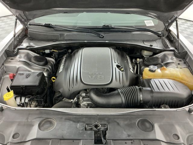 Used 2014 Silver Dodge R/T image 26