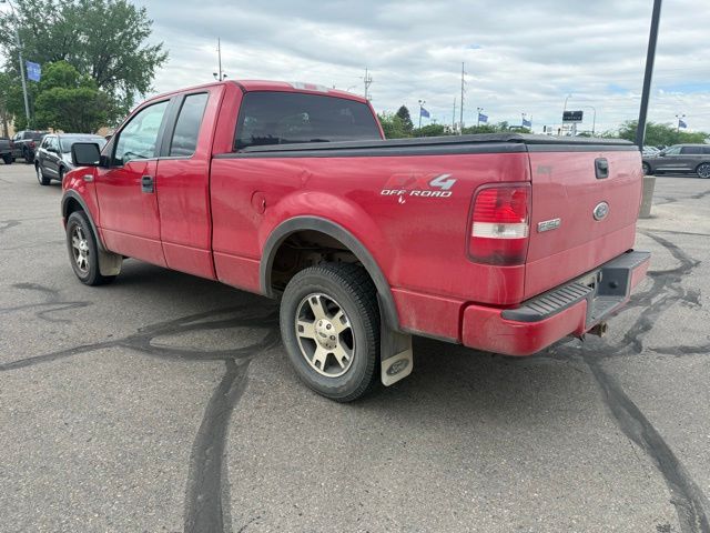 2005 Red Ford F-150 XL 4X4 Truck
