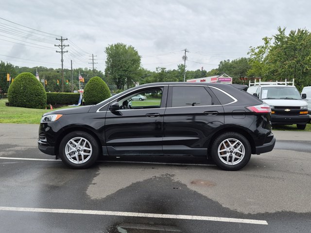 Used 2024 Black Ford SEL image 10
