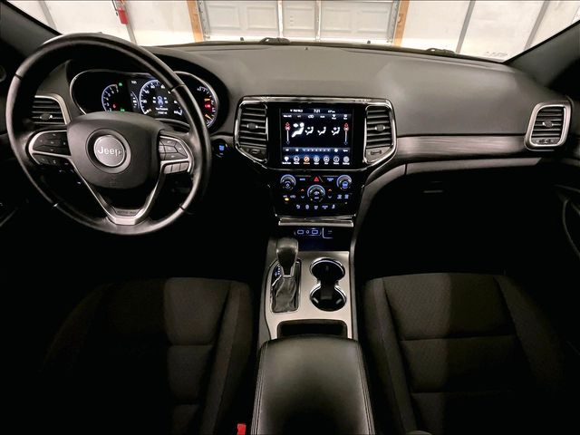 2020 Jeep Grand Cherokee Laredo Red at South Hills CDJR